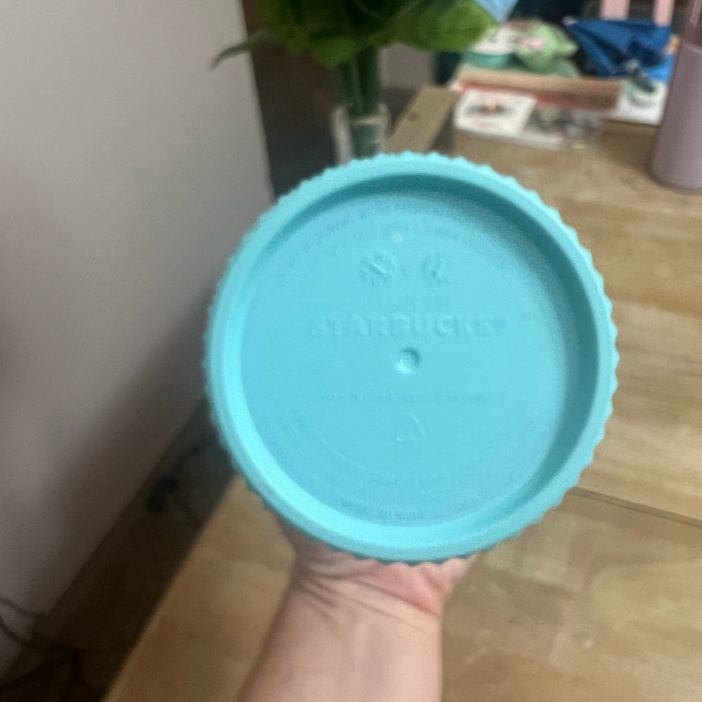 Starbucks Grande Blue Cup NWOT - Picture 4 of 4